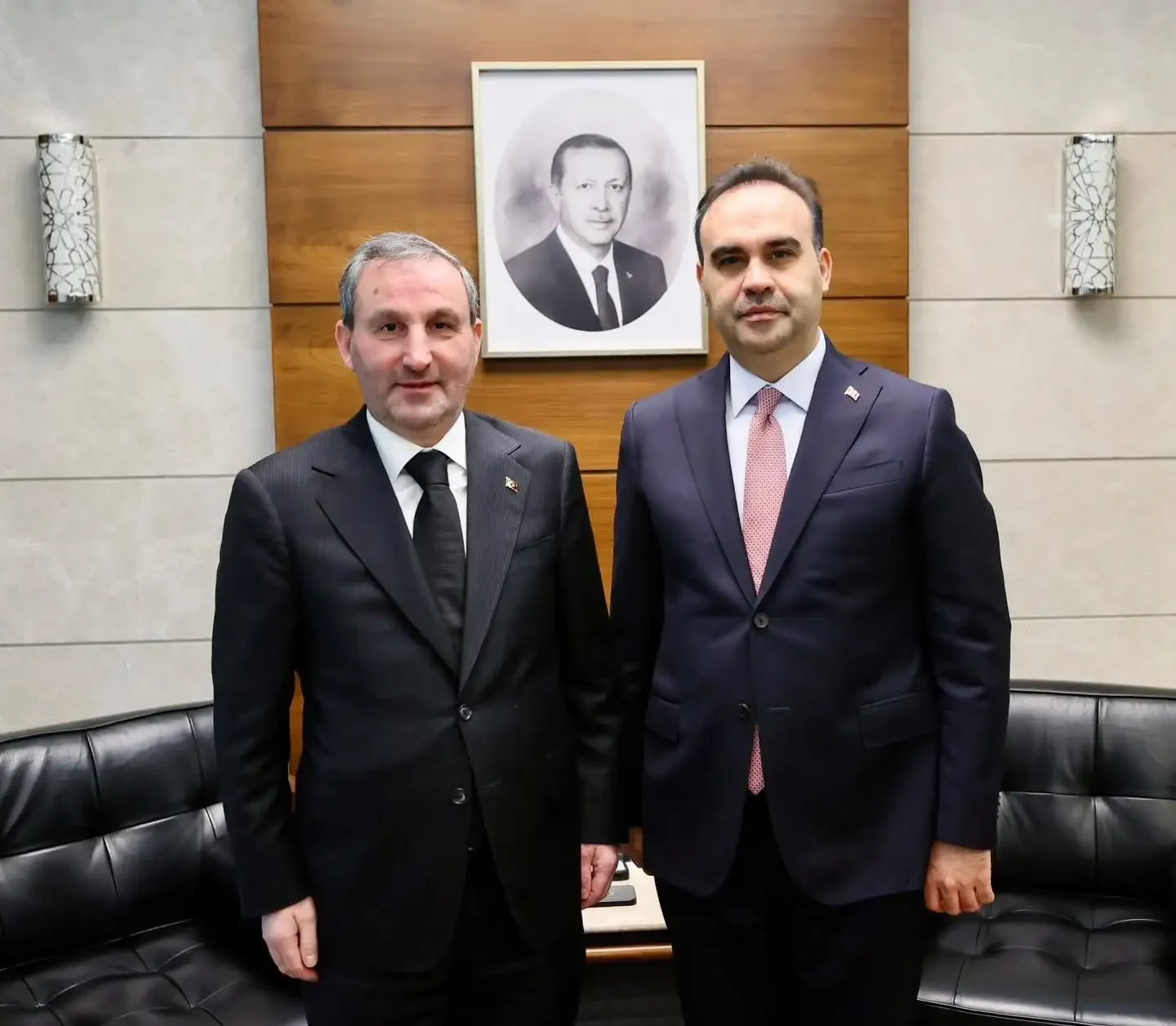 Sultanbeyli Belediye Başkanı Ali Tombaş, ilçenin altyapıdan sanayiye uzanan dönüşüm
