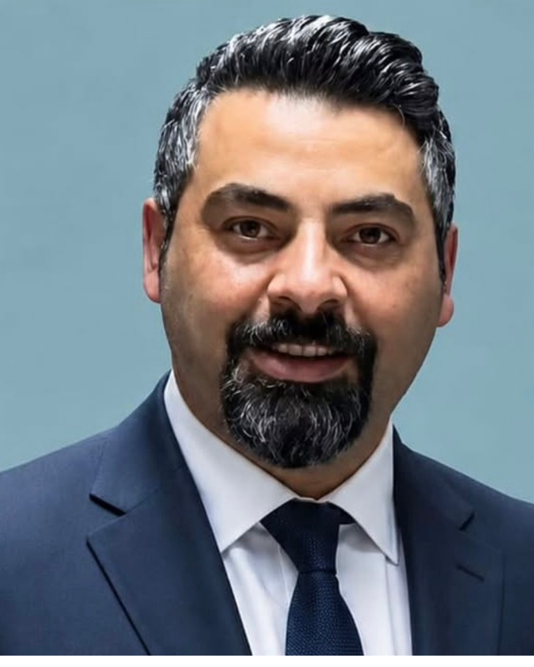Gökhan İZGİ yazar fotoğrafı