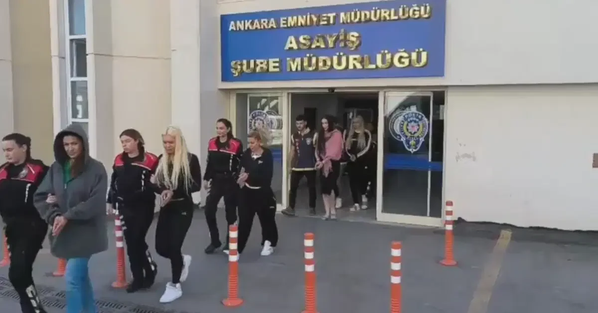 Kızılcahamam Cumhuriyet Başsavcılığı koordinesinde yürütülen operasyonda, aralarında Tuğba Ekinci'nin de