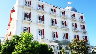 1911’de inşa edilen Splendid Oteli, Giacomo Oteli’nin yerine kuruldu. Tesis