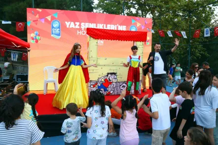 Eyüpsultan Belediyesi’nin yaz boyunca her hafta sonu farklı mahallelerde düzenlediği