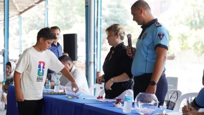 Feriköy Antika Pazarı’nda tahsisi iptal edilen 165 tahta için noter