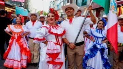 Uluslararası İstanbul Büyükçekmece Kültür ve Sanat Festivali kapsamında Bakırköy'de düzenlenen