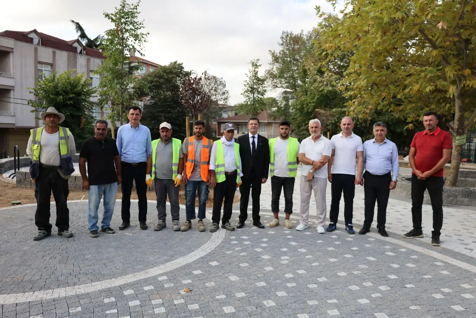 Çekmeköy Belediye Başkanı Orhan Çerkez, Alemdağ’daki Ahmet Akyılmaz Parkı ve