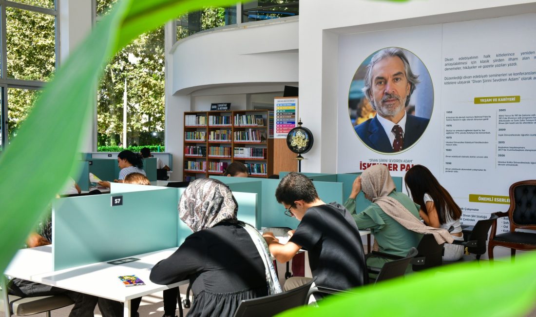 Esenyurt Belediyesi tarafından Akçaburgaz Mahallesi'nde hizmete açılan İskender Pala Kütüphanesi,