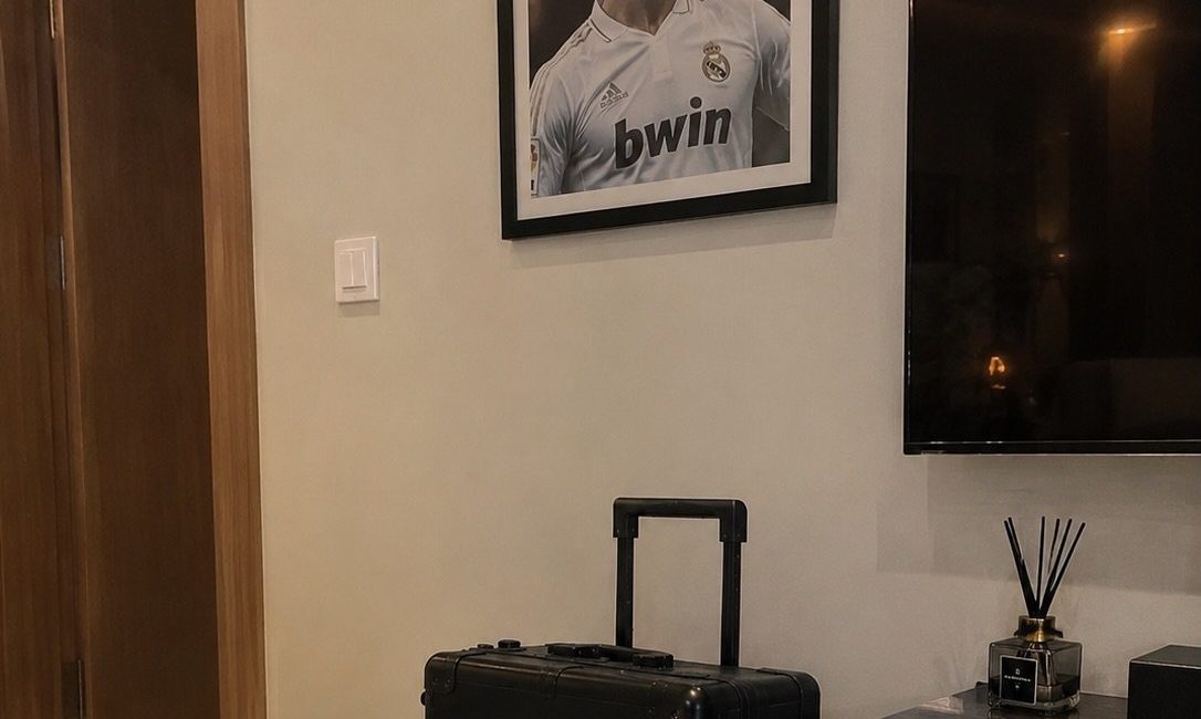 Dünyaca ünlü futbolcu Cristiano Ronaldo'nun evinde yer alan Real Madrid