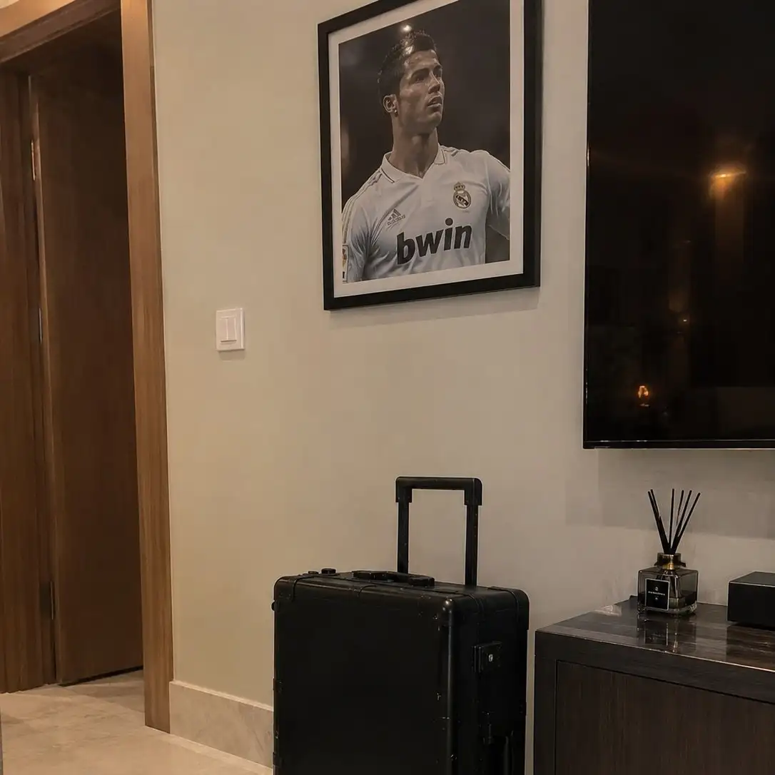 Dünyaca ünlü futbolcu Cristiano Ronaldo'nun evinde yer alan Real Madrid