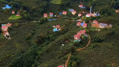 İçerik üreticisi Serhat Özdemir, Ordu ilindeki evlerin ağustos ve eylül