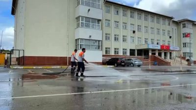 Sultanbeyli Belediye Başkanı Ali Tombaş, yeni eğitim öğretim yılı öncesinde