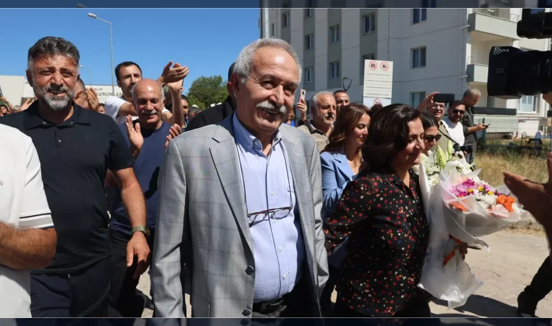 Yedi yıldır cezaevinde bulunan eski Diyarbakır Büyükşehir Belediyesi Başkanı Selçuk