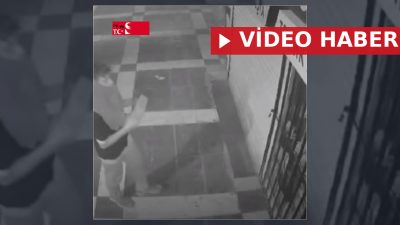 Şanlıurfa'da yüzlerini gizleyen iki şüpheli, taşla camını kırdıkları iş yerinden