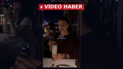 İstanbul'u gezen turist: İlk kez İstanbul'u ziyaret eden bir turist,