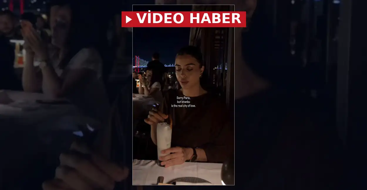 İstanbul'u gezen turist: İlk kez İstanbul'u ziyaret eden bir turist,