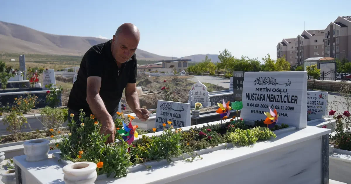 Niğde'de iki gencin hayatını kaybettiği kazada ehliyetsiz sürücüye verilen 3