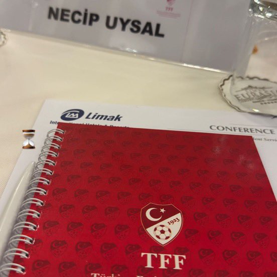 Necip Uysal antrenörlük kursuna başladı