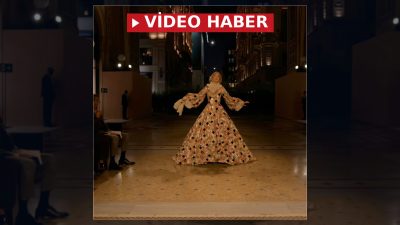 Gigi Hadid, tarihi Venedik yorganlarından geri dönüştürülen ve 1680 saatlik