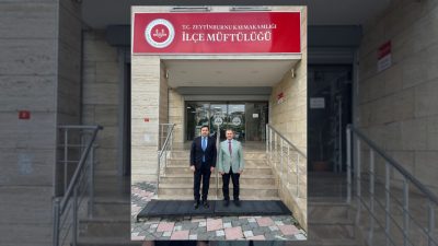 Zeytinburnu Kaymakamı Dr. Adem Uslu, yaz kararnamesiyle ilçeye atanan Müftü