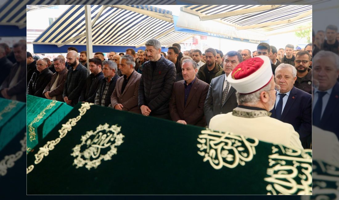 Sultanbeyli Belediyesi'nde görev yaparken vefat eden Selahattin Burak Akbaş, düzenlenen