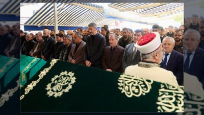 Sultanbeyli Belediyesi'nde görev yaparken vefat eden Selahattin Burak Akbaş, düzenlenen