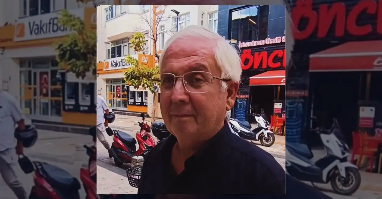 Balıkesir’de Aziz Yıldırım’a Benzerliğiyle Dikkat Çeken Kişi