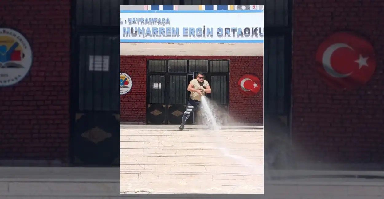 Bayrampaşa’da Okul Temizliği
