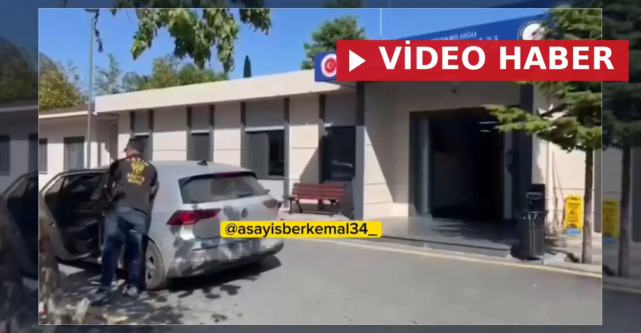 Fatih te Taksi Ücreti Tartışması: Müşterilerini Darbeden Sürücü Gözaltına Alındı