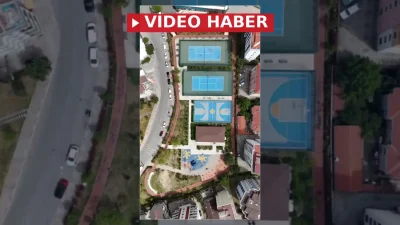 Kartal Belediyesi Karlıktepe Spor Parkı'nda ücretsiz tenis eğitimleri tüm hızıyla
