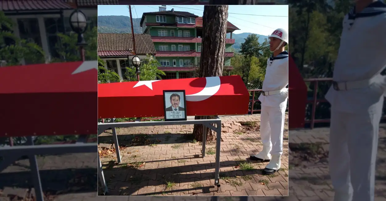 Kıbrıs Gazisi Ali Soyöz, Gaziler Günü'nde vefat etti. Kıbrıs Gazisi