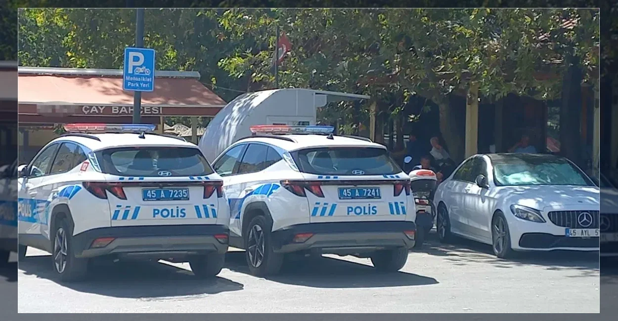 Manisa’da çay bahçesinde gizli kamera tuzağı ortaya çıktı