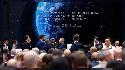 Tuğgeneral Gezeravcı Paris'teki Uluslararası Uzay Zirvesi'nde Türkiye'yi temsil ederek uzay