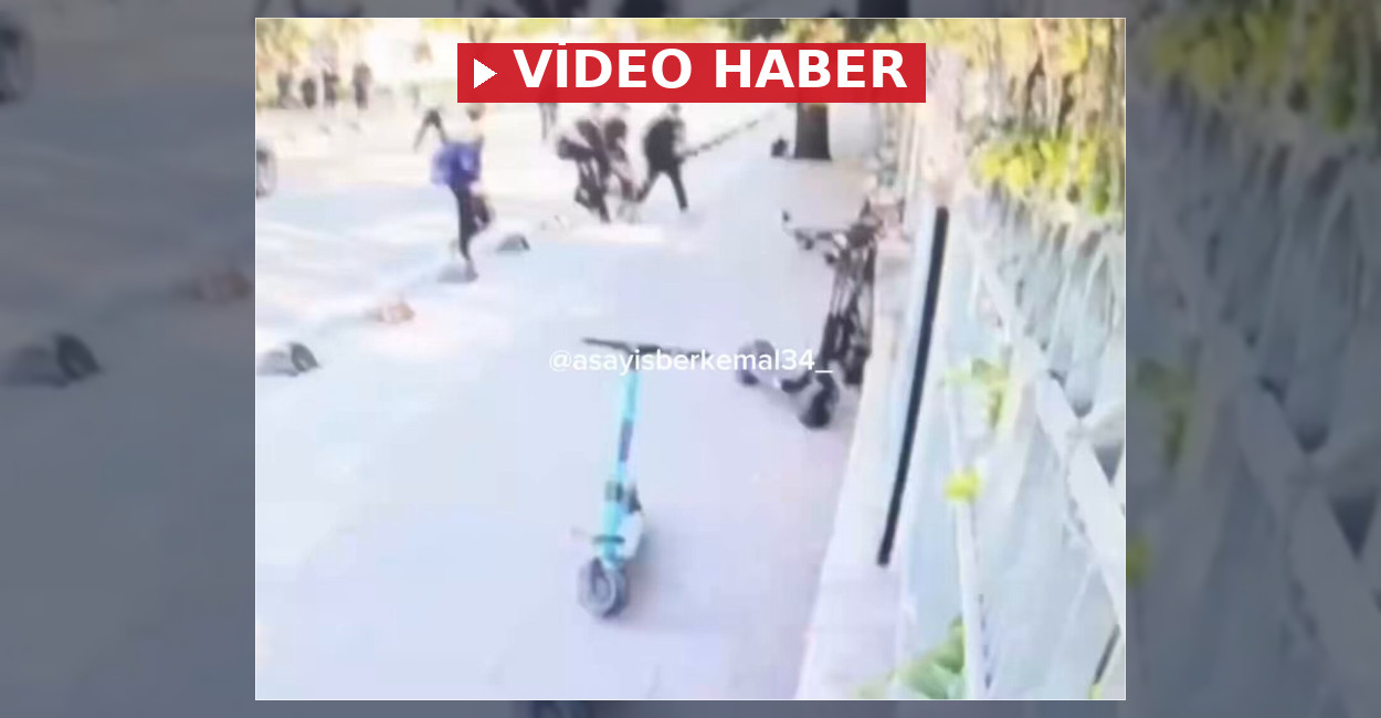 Üsküdar’da kaza: 73 yaşındaki sürücü yayalara çarptı