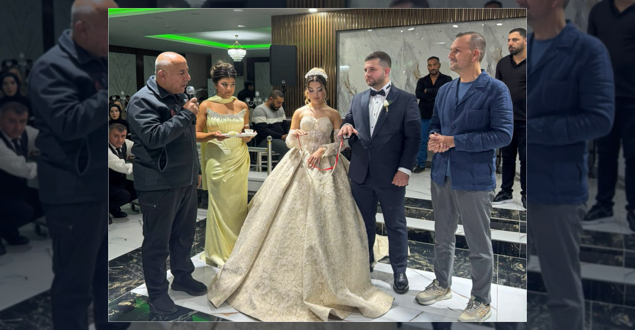 Arnavutköy’de Muhtarın Kızının Nişan Töreni