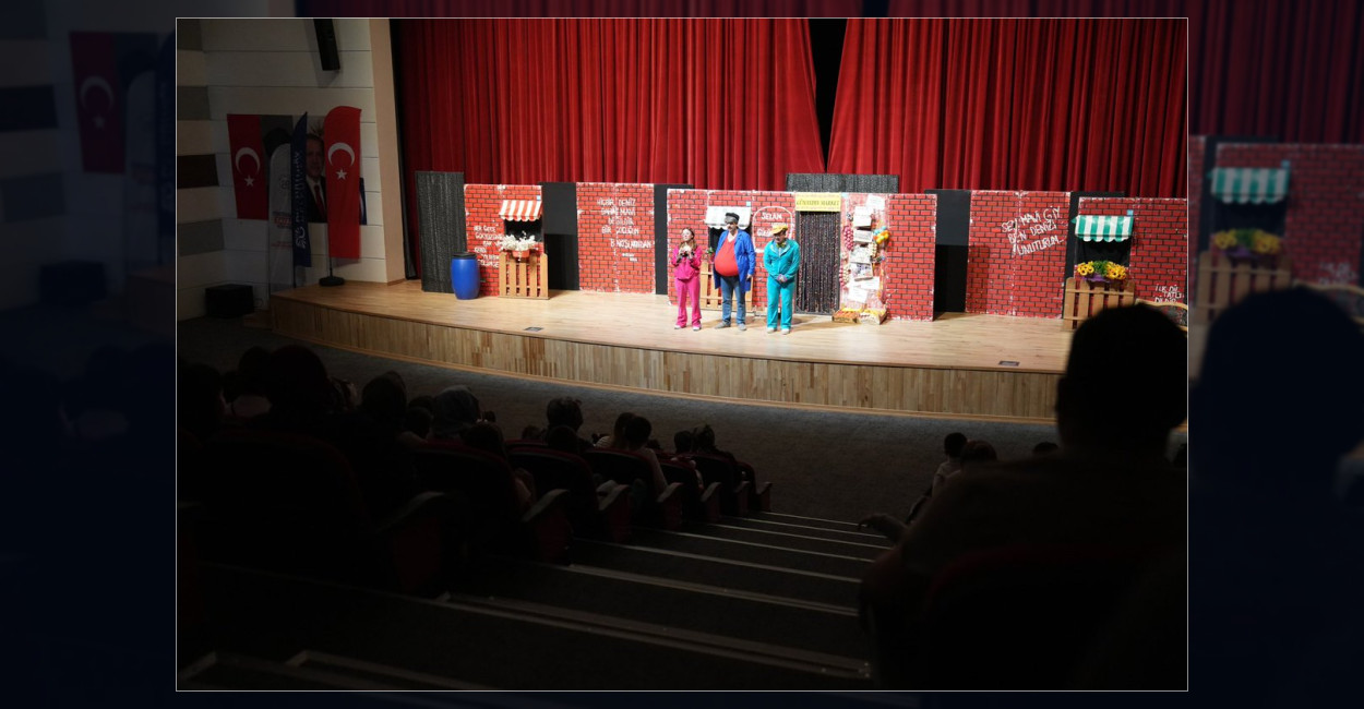 Arnavutköy Kültür Merkezi’nde Çocuk Oyunu Sahnelendi