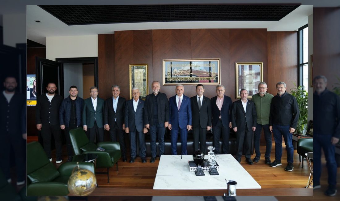 Sultanbeyli Belediye Başkanı Ali Tombaş, önceki dönem Çekmeköy Belediye Başkanı