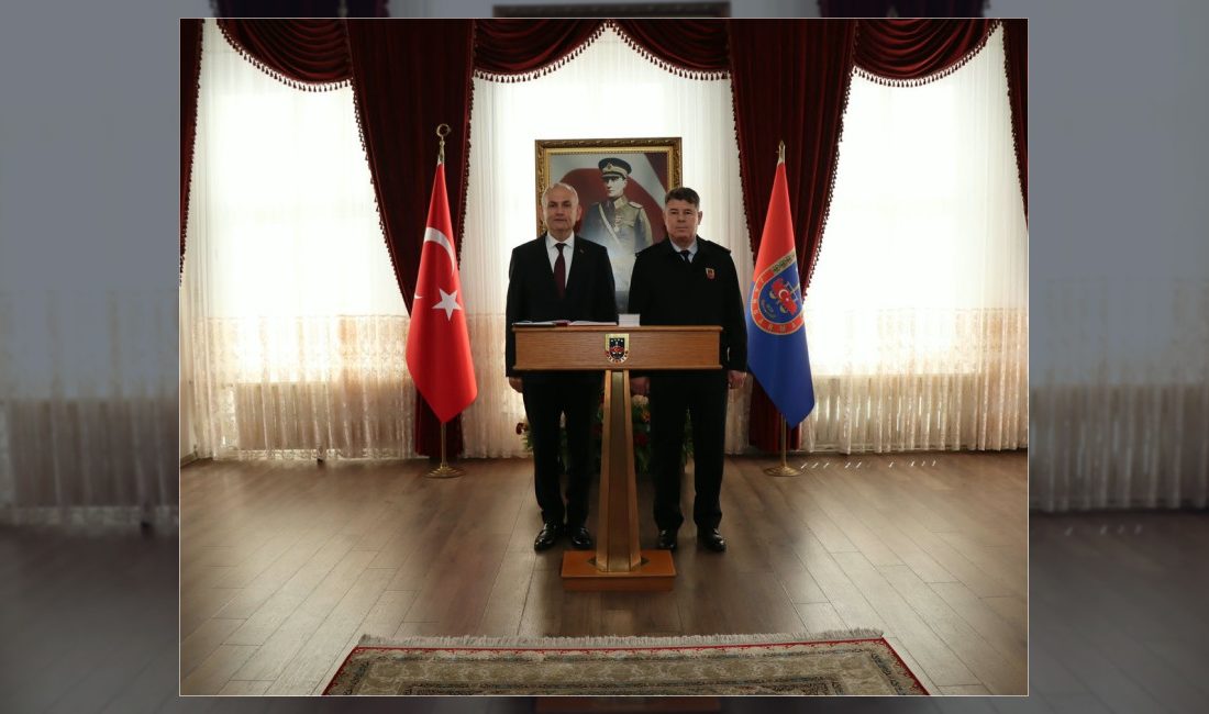 Gaziosmanpaşa Kaymakamı İskender Yönden, İstanbul İl Jandarma Komutanı Tümgeneral İdris