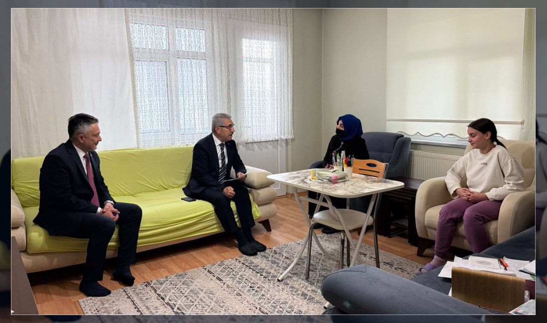 Üsküdar Kaymakamı Adem Yazıcı, Ailemiz İstanbul projesi kapsamında ilçe sakinlerinin