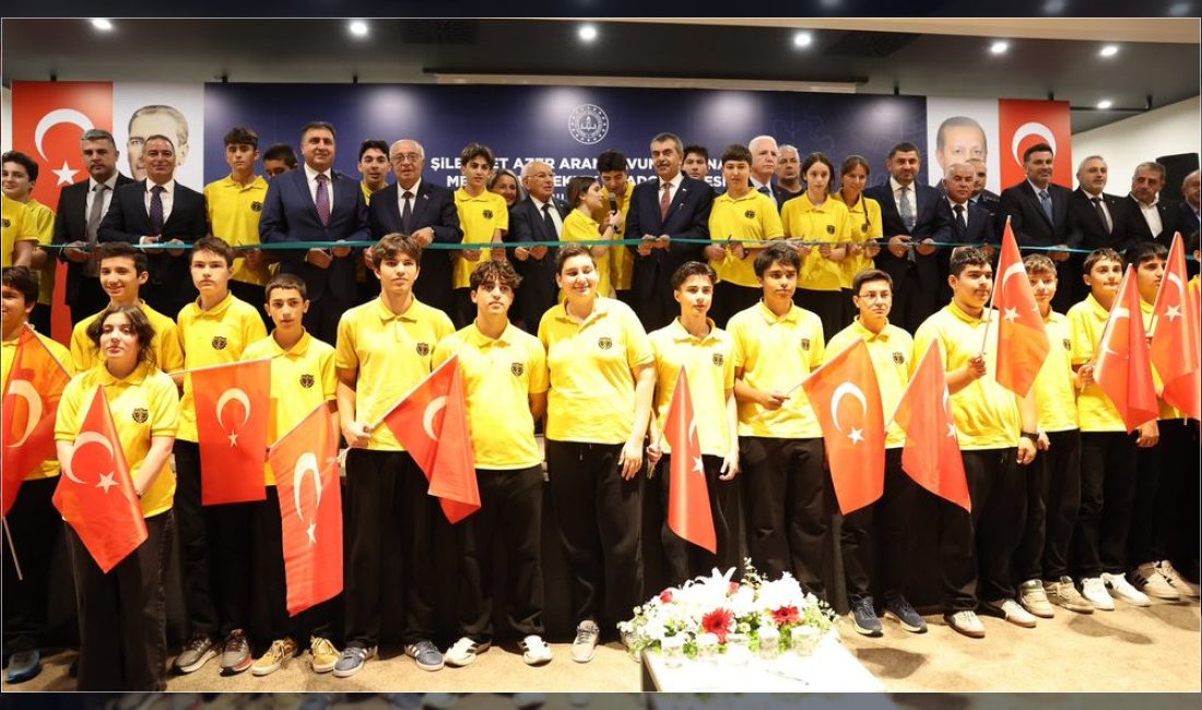 Millî Eğitim Bakanı Yusuf Tekin, Şile ziyareti kapsamında belediyeyi ziyaret
