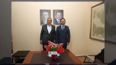 Adalar İlçe Müftüsü Adem Özdemir ve beraberindeki din görevlileri, Belediye
