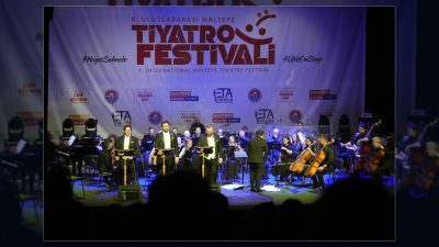Maltepe Belediyesi tarafından düzenlenen 8. Uluslararası Tiyatro Festivali, Kırmızı Halı