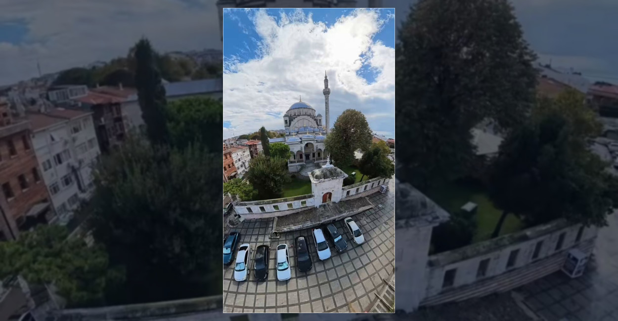Üsküdar Belediyesi, Ayazma Camii'nden bir paylaşım yaparak vatandaşların Cuma gününü