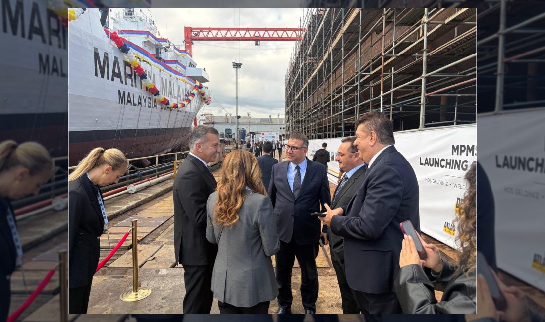 Tuzla'daki DESAN Tersanesi'nde inşa edilen Çok Maksatlı Sahil Güvenlik Gemisi