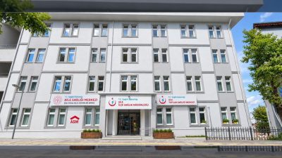 Şile Kaymakamı Mustafa Çit, İlçe Sağlık Müdürlüğü'nü ziyaret ederek yürütülen