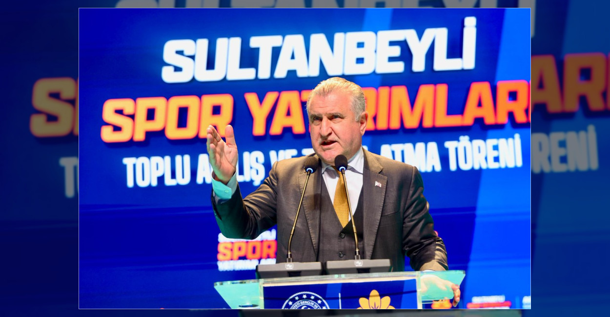 Sultanbeyli'de Gençlik ve Spor Bakanı Osman Aşkın Bak'ın katılımıyla yeni