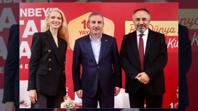 Sultanbeyli Belediye Başkanı Ali Tombaş, Pelin Çift ve Tufan Gündüz'ün