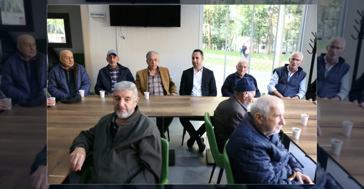 Çekmeköy Belediyesi, Dünya Yaşlılar Günü kapsamında Hamiye Mahallesi'ndeki Kayabey Kaya