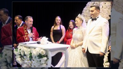 Sultanbeyli Belediye Başkanı Ali Tombaş, Abdullah Ahıskalı ve Beyza Keleş