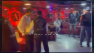 İstanbul'da 100 polisin katılımıyla Şişli'deki eğlence mekanlarına asayiş denetimi gerçekleştirildi,