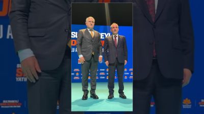 Sultanbeyli ilçesinde gerçekleştirilen yerel hizmetler ve kurumsal faaliyetler kamuoyuyla paylaşılıyor.