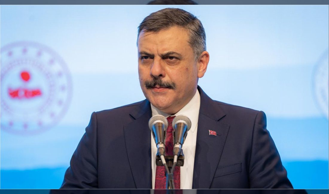 İçişleri Bakanı Mustafa Çiftçi, Hatay'da kaza sonrası yola dökülen motor