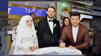 Büşra Katı ve Ziya Arslan çiftinin nikah töreni yapıldı. Törende